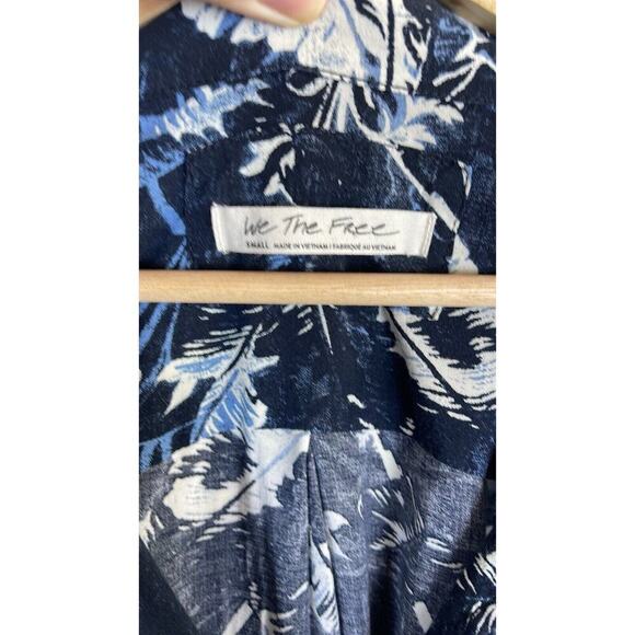 WE THE FREE‎ FLORAL PRINT LONG SLEEVE BUTTON DOWN WOMEN'S SHIRT SIZE S - Picture 5 of 8
